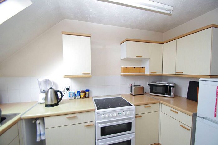 1 Bedroom Flat To Rent In Elton Park, Watford, WD17