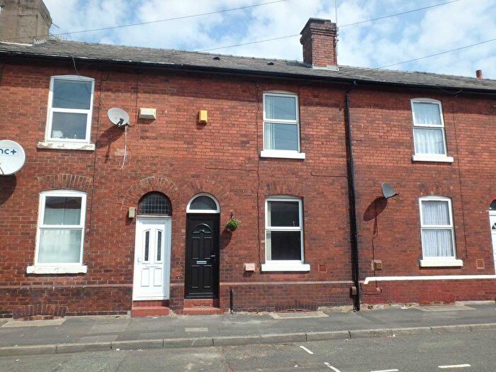 3 Bedroom Terraced House To Rent In Thynne Street, Warrington, WA1