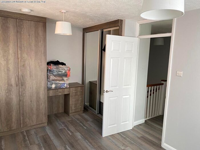 1 Bedroom End Of Terrace House To Rent In Heath Gardens, Dartford, DA1