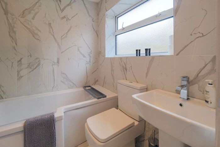 Property To Rent In Kingfield Gardens, Woking, GU22