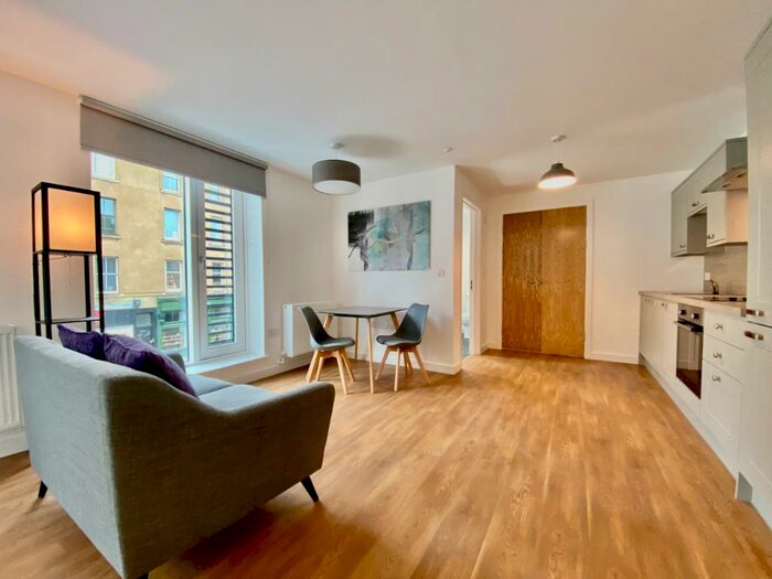 Studio To Rent In Leven Street, Meadows, Edinburgh, EH3