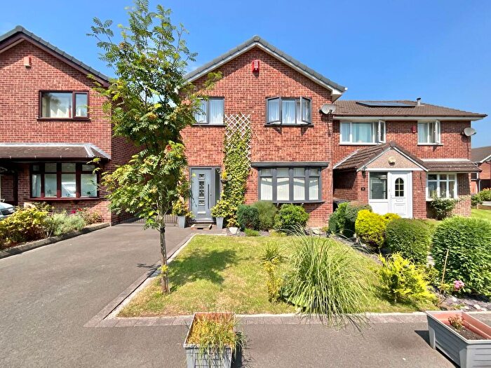 3 Bedroom Detached House For Sale In Lavender Avenue, Blythe Bridge, ST11