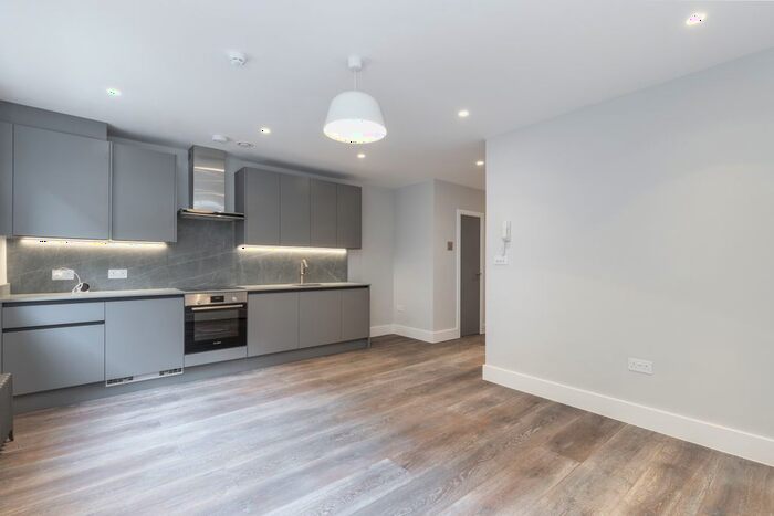 Studio To Rent In Shorts Gardens, London, WC2H