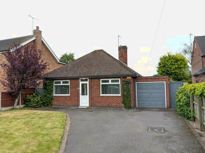 2 Bedroom Detached Bungalow To Rent In Derby Road, Aston-on-trent, Derby, DE72