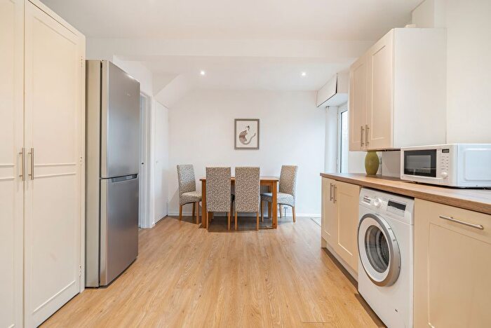 3 Bedroom Terraced House For Sale In Richmond Park, Bishops Hull, Taunton, TA1