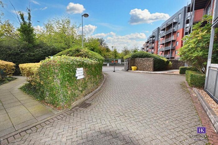 1 Bedroom Flat To Rent In The Waterfront, Manchester, M11