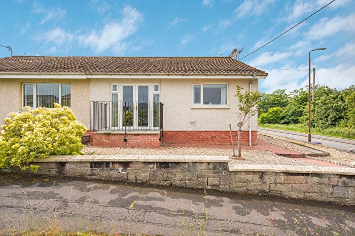 2 Bedroom Bungalow For Sale In Waggon Road, Brightons, FK2