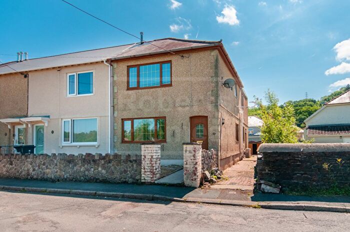 3 Bedroom End Of Terrace House For Sale In William Street, Ystradgynlais, Swansea, SA9