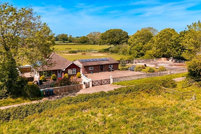 3 Bedroom Detached Bungalow For Sale In Chapel Lane, Hardwick, Norwich, NR15