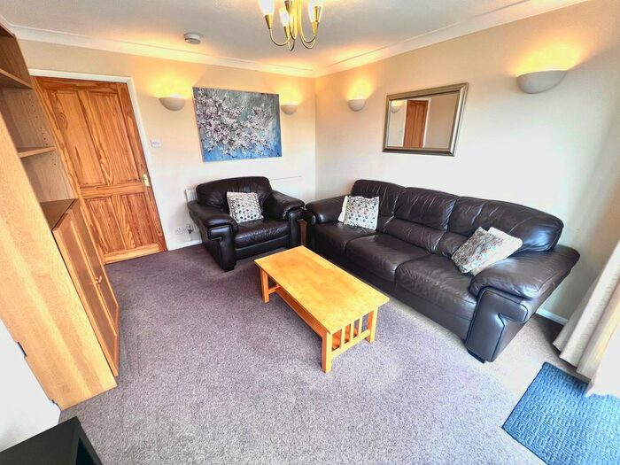 5 Bedroom Terraced House To Rent In Tippett Close, Colchester, CO1