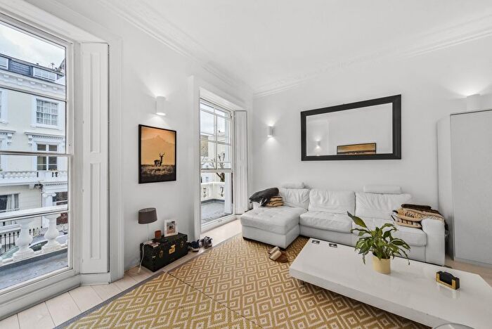 1 Bedroom Flat To Rent In Charlwood Street, London, SW1V