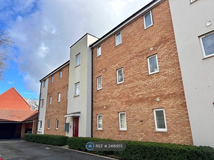 2 Bedroom Flat To Rent In Inspiration Avenue, Colchester, CO4
