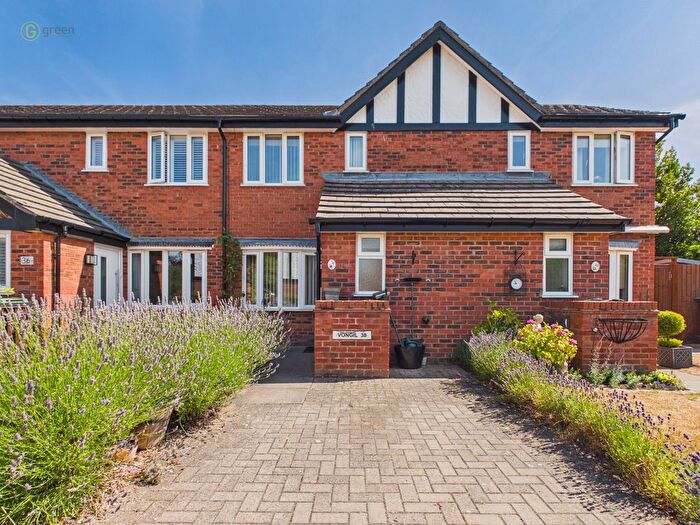 2 Bedroom Terraced House For Sale In Hargreave Close, Walmley, Sutton Coldfield, B76
