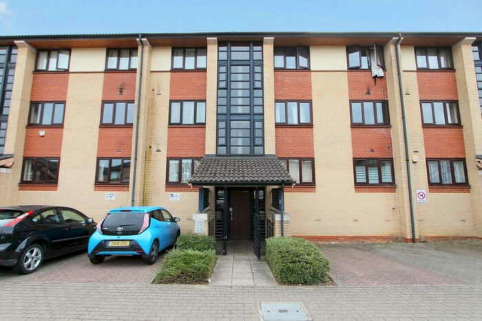 1 Bedroom Apartment To Rent In Boycott Avenue, Oldbrook, Milton Keynes, Buckinghamshire, MK6