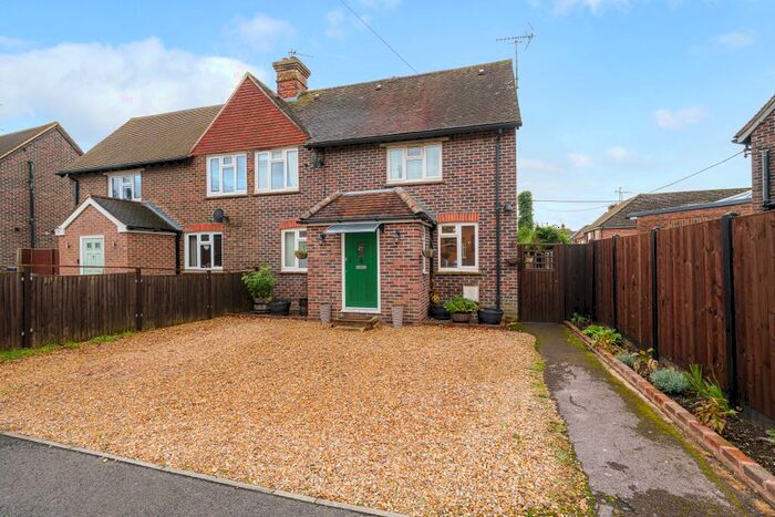 4 Bedroom Semi-Detached House For Sale In Collyers Crescent, Liphook, GU30