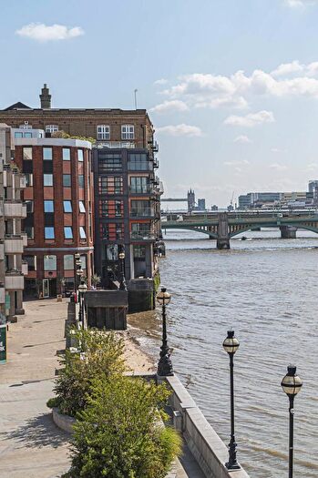 1 Bedroom Flat To Rent In High Timber Street, City, London, EC4V