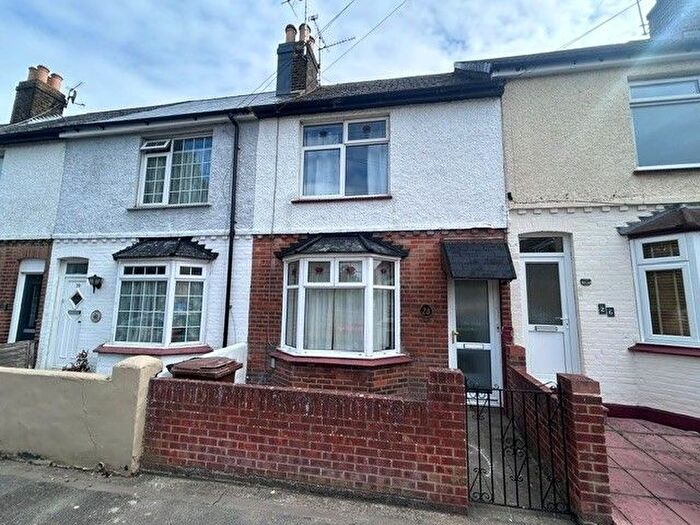 3 Bedroom Property To Rent In Maple Avenue, Gillingham, ME7