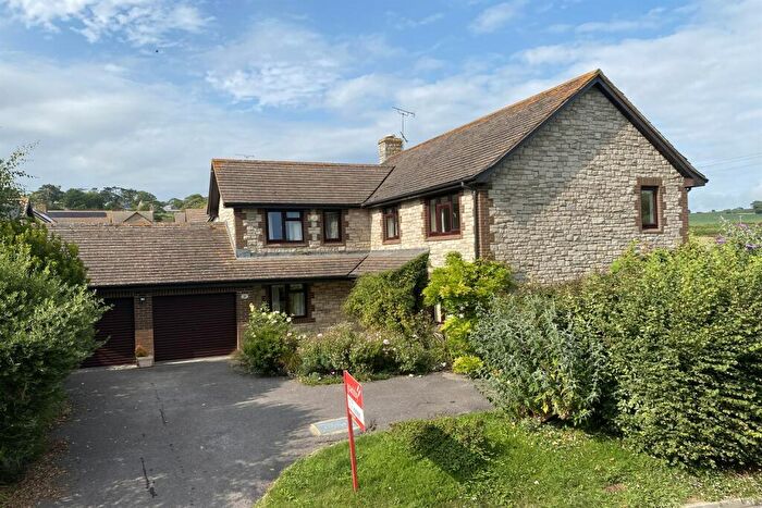 5 Bedroom Detached House For Sale In Burton Bradstock, DT6