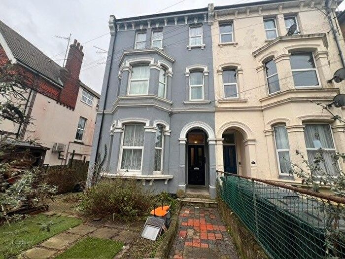 1 Bedroom Flat To Rent In London Road, Bexhill-On-Sea, TN39