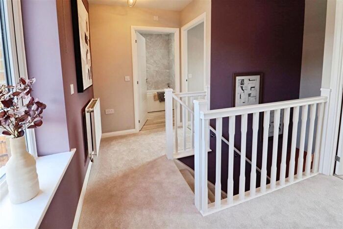 3 Bedroom Detached House For Sale In Kings Drive, Cardiff, CF3