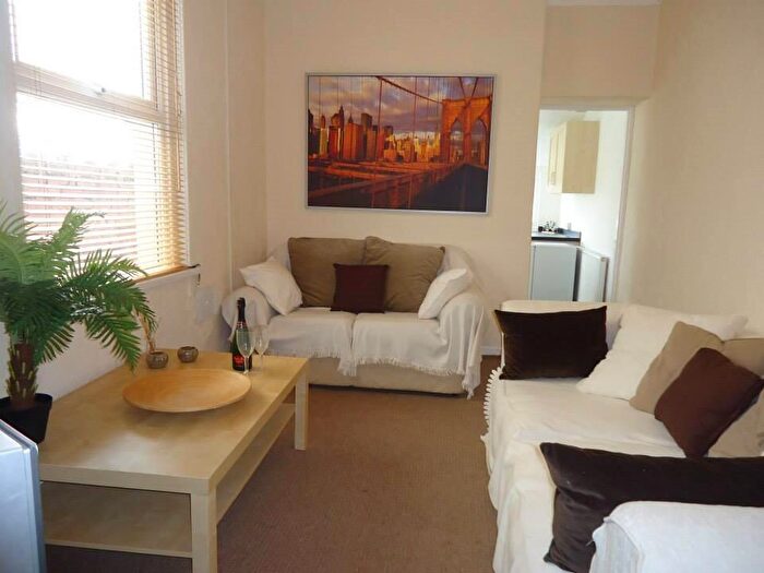 4 Bedroom House To Rent In Australia Road, Heath, Cardiff, CF14