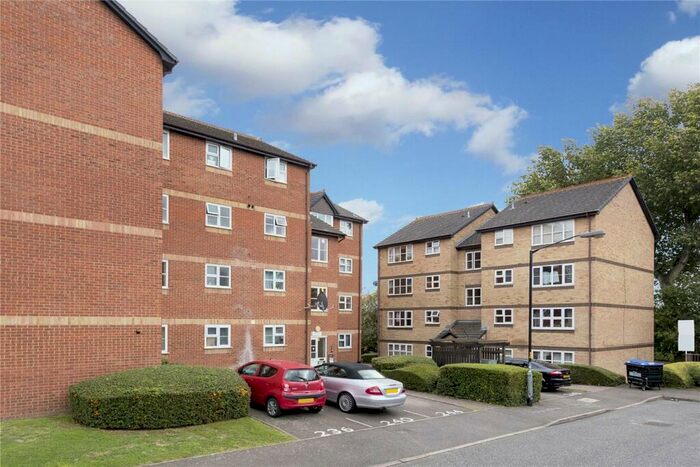 Studio To Rent In Stubbs Drive, London, SE16