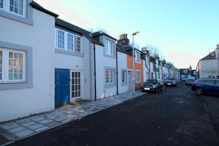 1 Bedroom Mews House To Rent In Wardie Square, Edinburgh, EH5