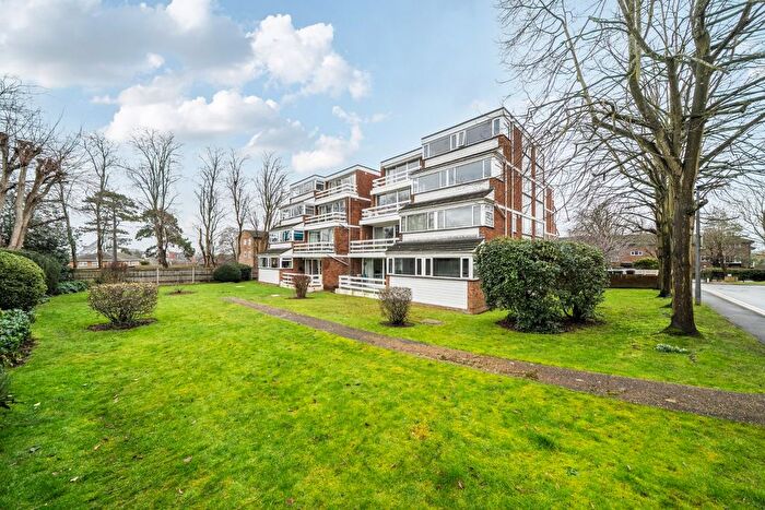 2 Bedroom Flat For Sale In Florida Court, Westmoreland Road, Bromley, BR2