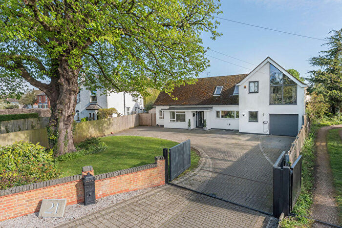 4 Bedroom Detached House For Sale In High Street, Yelvertoft, NN6