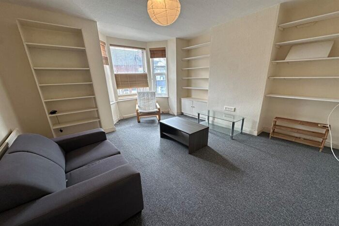 1 Bedroom Apartment To Rent In Claude Street, Dunkirk, NG7