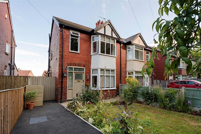 3 Bedroom Semi Detached House For Sale In Ashgap Lane, Normanton, WF6
