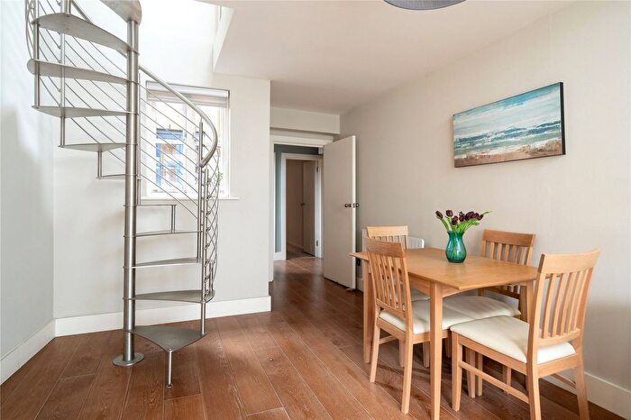 2 Bedroom Flat For Sale In Thames Heights, - Gainsford Street, London, SE1