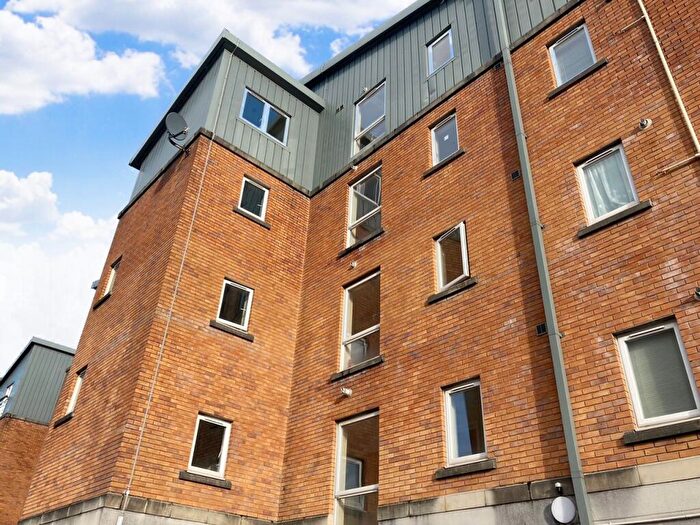 2 Bedroom Property To Rent In Moorhead Close, CF24