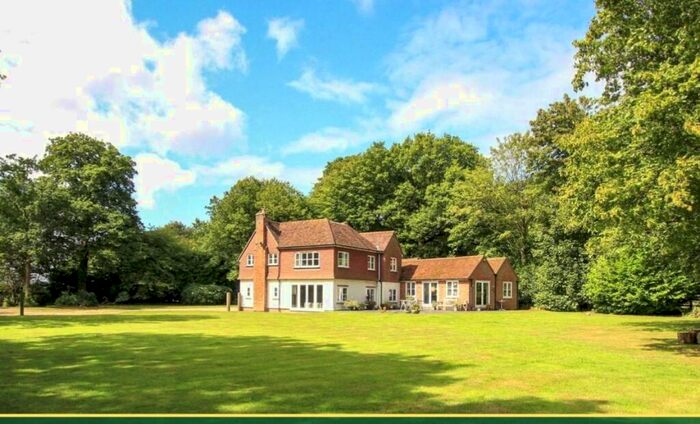 4 Bedroom Detached House To Rent In Hudnall Common, Little Gaddesden, Berkhamsted, Hertfordshire, HP4