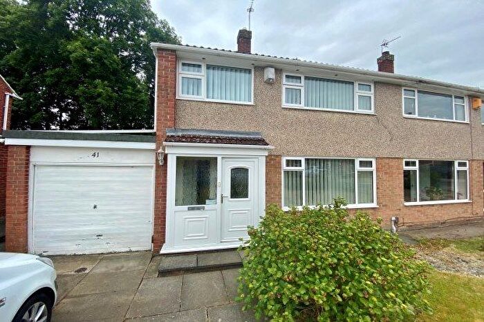 3 Bedroom Semi-Detached House To Rent In Carlbury Crescent, Darlington, DL3