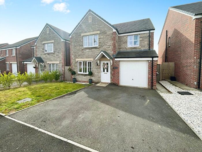 4 Bedroom Detached House For Sale In Clos Y Fran, Coity, Bridgend, CF35