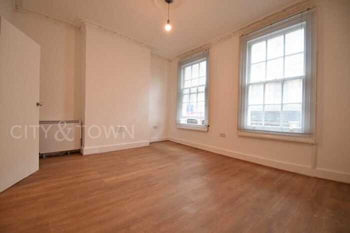 1 Bedroom Maisonette To Rent In Stoke Newington Church Street, London, N16