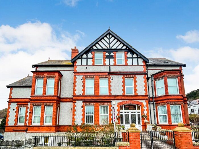 2 Bedroom Apartment To Rent In Abbey Road, Llandudno, Conwy, LL30