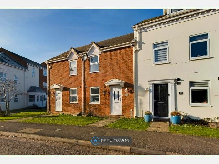 2 Bedroom Terraced House To Rent In Stonechat, Aylesbury, HP19