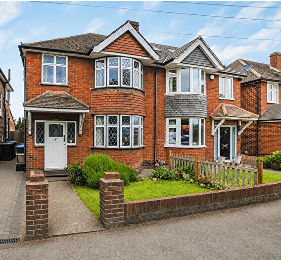 3 Bedroom Semi Detached House For Sale In Oxford Road, Denham, Uxbridge, UB9