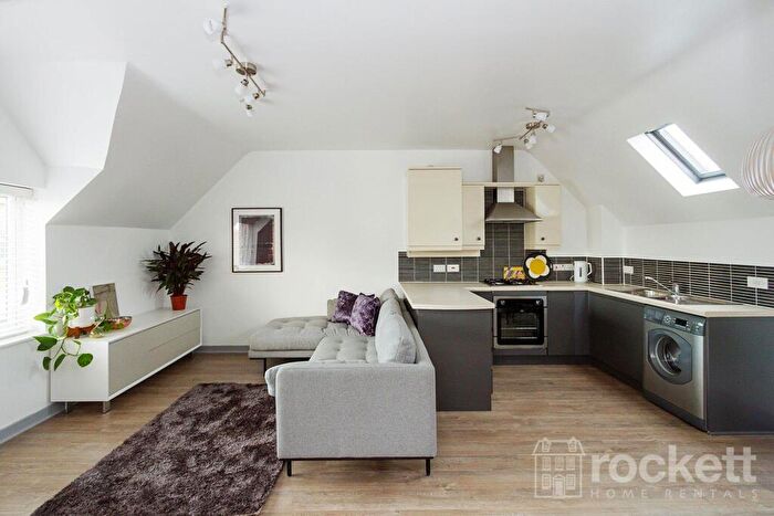 2 Bedroom Apartment To Rent In Pioneer Way, Stafford, Staffordshire, ST17