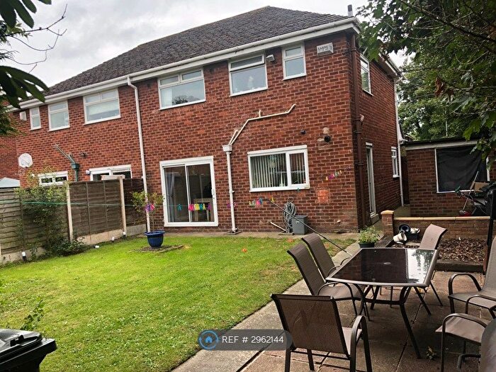 3 Bedroom Semi-Detached House To Rent In Randle Meadow, Great Sutton, Ellesmere Port, CH66