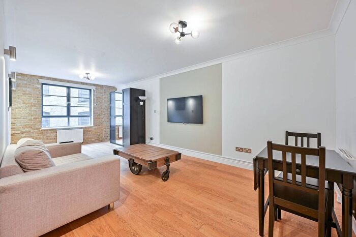 1 Bedroom Flat To Rent In Curlew Street, Shad Thames, London, SE1