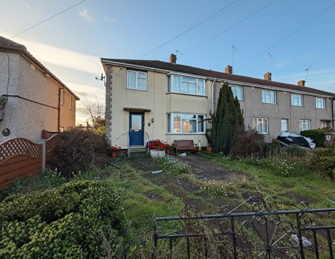 3 Bedroom End Of Terrace House For Sale In Tennyson Road Daventry Northamptonshire, NN11