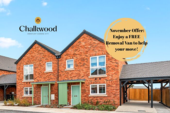 3 Bedroom Terraced House To Rent In Exclusive November Move-In Offer: Free Removal Van! Colyer Drive, Swanscombe, Kent, DA10
