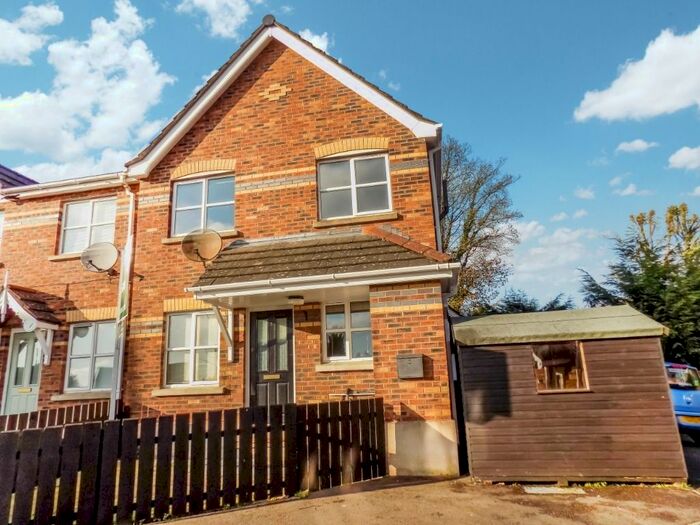 2 Bedroom Town House To Rent In Old Mill Cottages, Derriaghy BT28