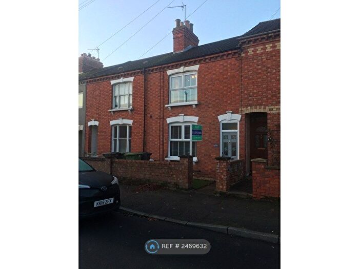 3 Bedroom Terraced House To Rent In College Street, Wellingborough, NN8