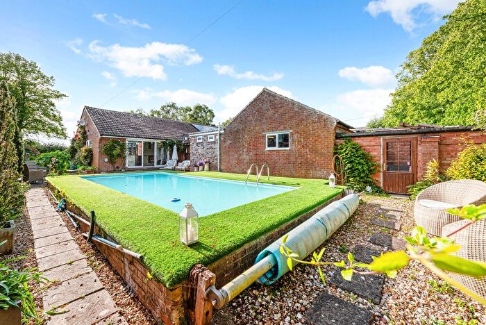 4 Bedroom Detached Bungalow For Sale In Tangmere Road, Tangmere, PO20