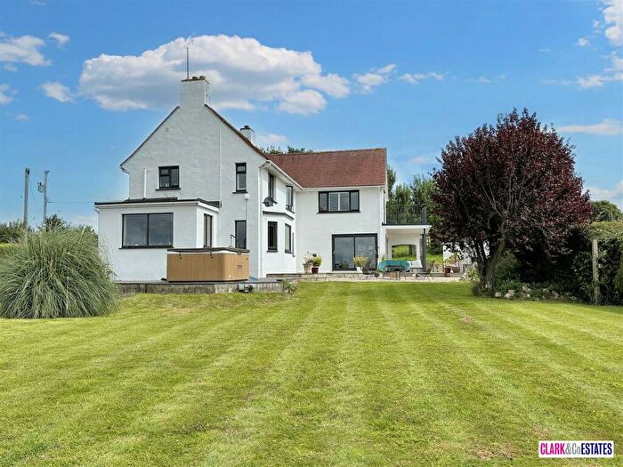 4 Bedroom Detached House For Sale In Greenfields, Sidmouth Road, Aylesbeare, EX5