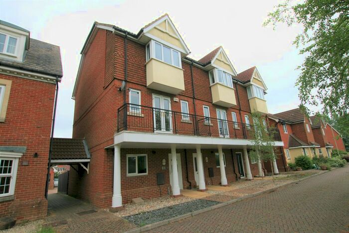 4 Bedroom End Of Terrace House To Rent In Hestia Way, Chartfields, Ashford, Kent, TN23